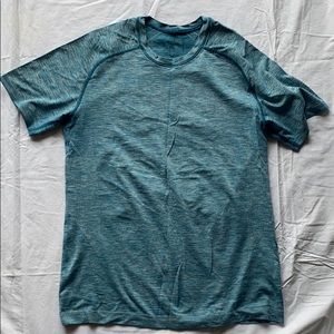 Lululemon Short Sleeve Metal Vent